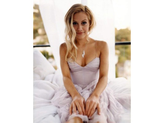La actriz Brittany Murphy, falleció a la edad de 32 años de un infarto en la ambulancia camino al hospital, tras el llamado de su esposo a los servicios de emergencia desde su casa en Los Ángeles.