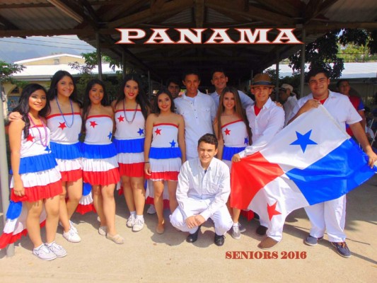 Academia Americana celebra Festival Folclórico Internacional