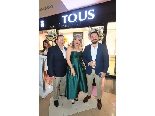 Tous apertura moderna tienda en San Pedro Sula