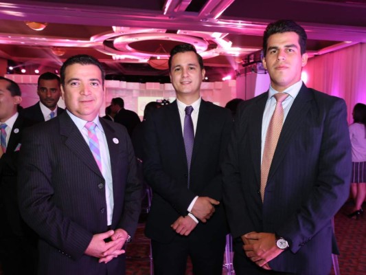 Lanzamiento oficial de CyW Business