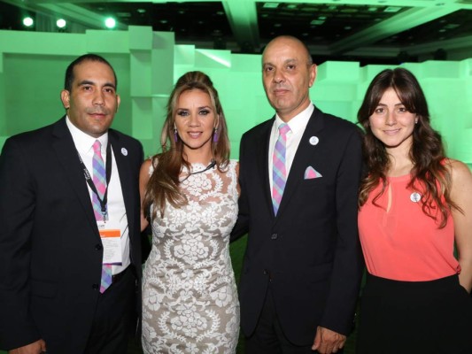 Lanzamiento oficial de CyW Business