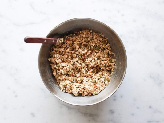 3 cucharadas de granola natural (85 Calorías)