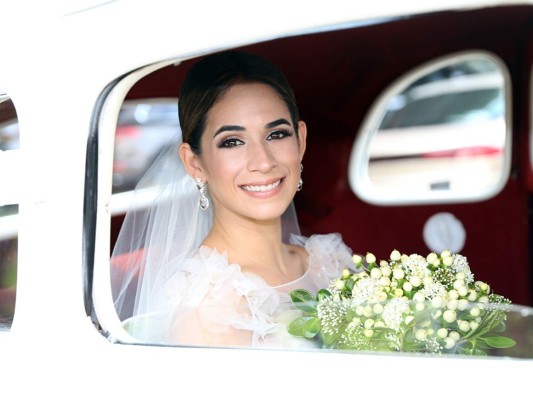 La boda religiosa de Adriana Corrales y Xavier Lacayo