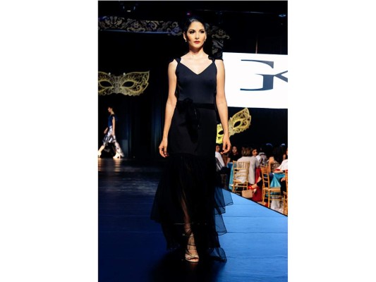 Diseño de Karla Garzaro.
