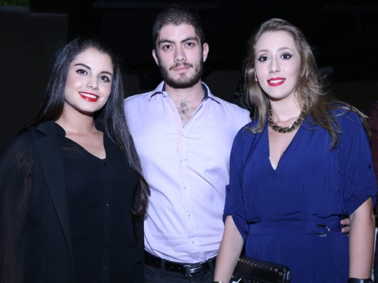 Apertura Up Lounge y Club