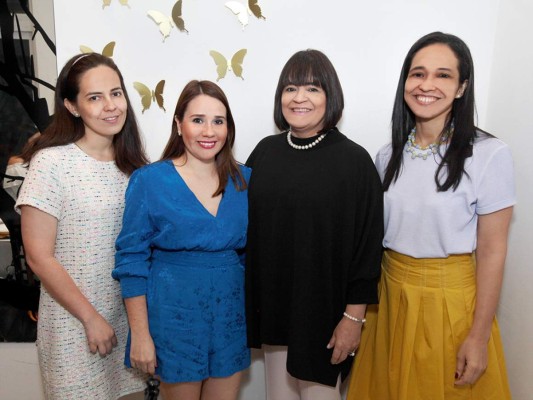 Summer Lemon shower para Daniela Caceres