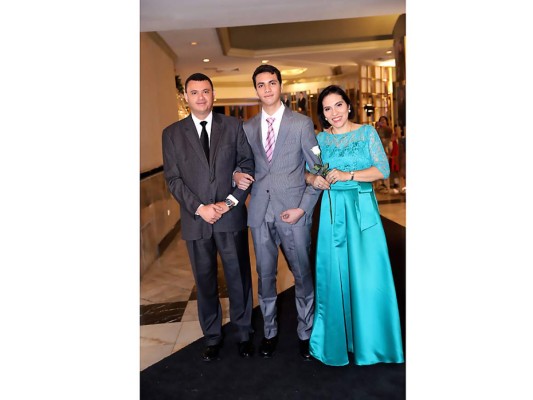 Lazaro Avila, Leonardo Avila y Lilian Molina