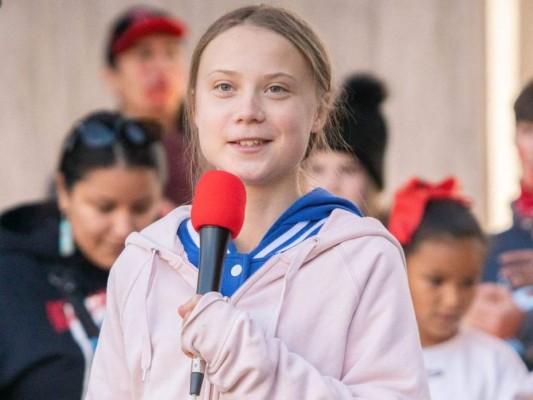 El 20 de julio de 2020, Thunberg ganó el Premio Gulbenkian para la Humanidad, un premio de un millón de euros que tiene como objetivo reconocer a quienes contribuyen a la mitigación y adaptación al cambio climático.