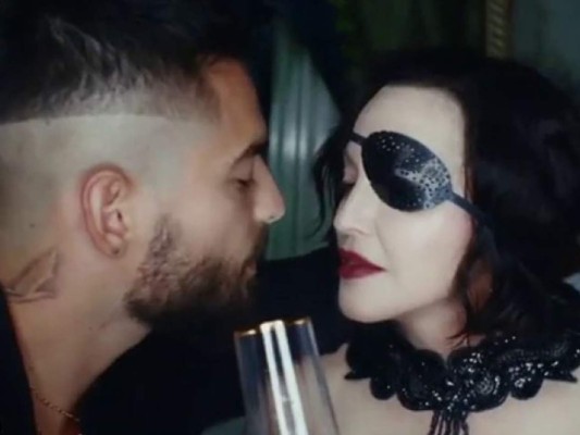 Madonna baila reguetón con Maluma en el video de su nueva canción Medellín