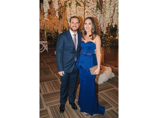 Daniel Pitsikalis y Alexandra Zgheibra celebran su fiesta de bodas  