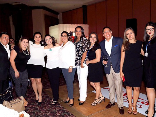 Presentan el programa Avianca Tours 2017