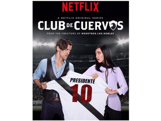 6. Club de Cuervos, nos narra la historia de una familia propietaria de un club de fútbol profesional, Los Cuervos de Nuevo Toledo, donde tras la muerte del padre comienzan a surgir enfrenamientos entre los miembros por el equipo, una comedia con tintes dramáticos a la mexicana que debes ver