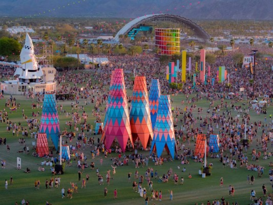 Reggeaton en el escenario, invitados sorpresas, ¡y hasta misa dominical! Repasamos algunos de los mejores momentos de Coachella 2019