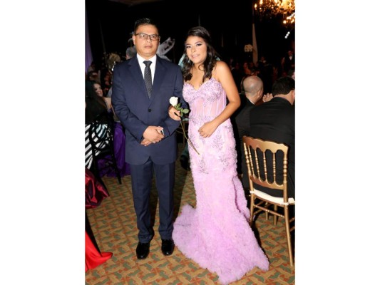 Desfile de los Seniors 2017 Del Campo International School