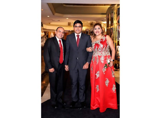 César Bran, Rafael Bran y Leanela Ocon