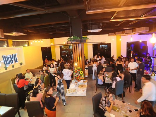 Monteolivos inaugura su restaurante Oh-Live  