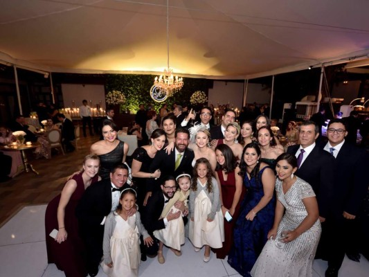 La recepción de la boda de Ana Lucía Mass y Alan García