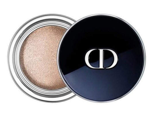 Dior presenta colección navideña de maquillaje