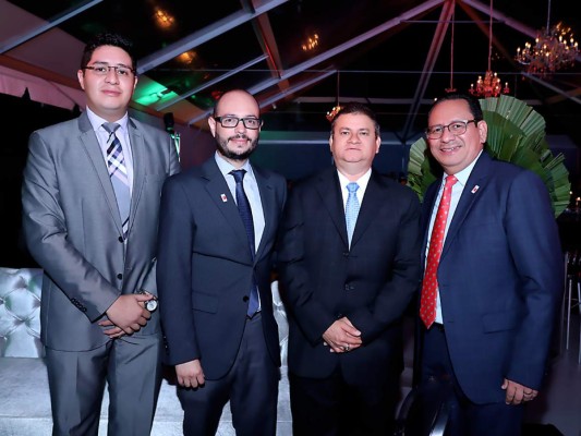Banco Azteca celebra su 11 aniversario en Honduras