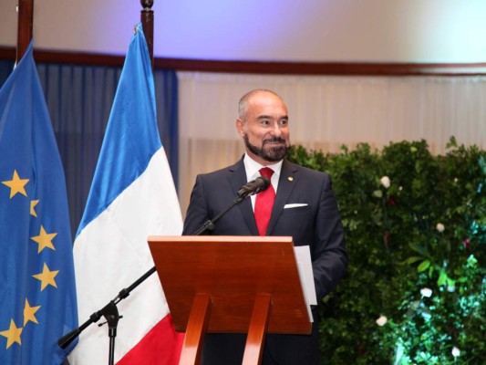 Embajada de Francia celebra Día de la Bastilla