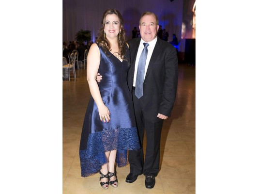 Camilo Kafati recibe homenaje El Forjador 2017  