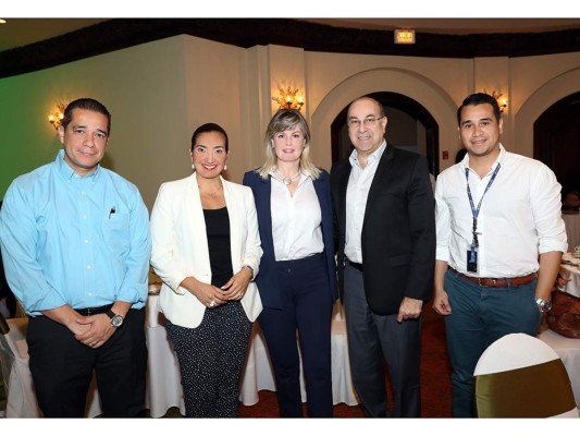 Grupo Roble presetó exclusiva conferencia sobre el retail