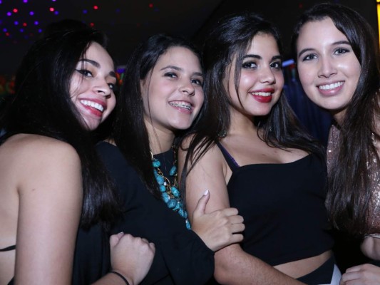 Apertura Up Lounge y Club