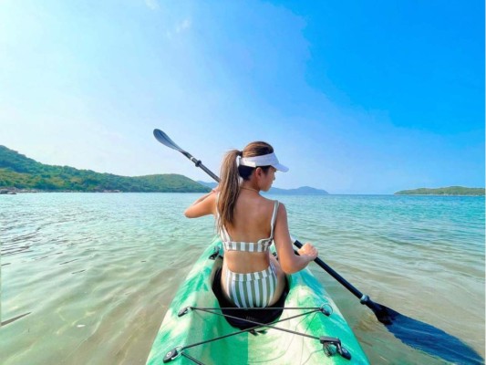 Era una aficionada a la naturaleza y a las actividades físicas como los deportes del kayak y senderismo.
