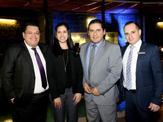 Carlos Centeno, Marcela Barahona, Gabriel Espinal y Edwin Medina ejecutivos del InterContinental (Fotos: Hector Hernández)