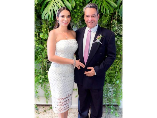 Boda civil de Gabriel Lardizabal y Nathalie Nieto 