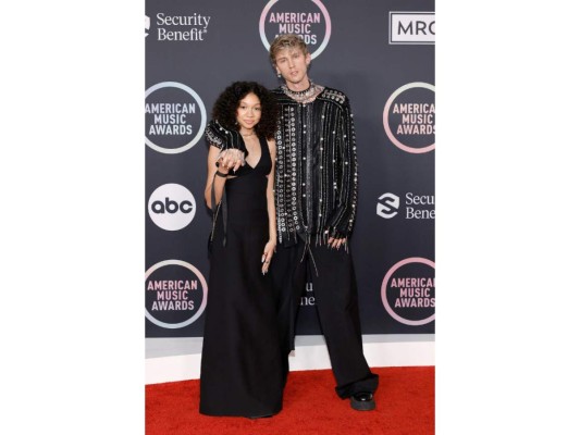 Casie Colson Baker y Machine Gun Kelly.
