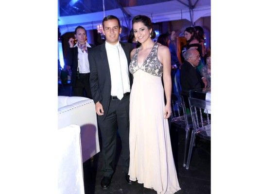 La boda de María José Alvarenga y José Raúl Durón