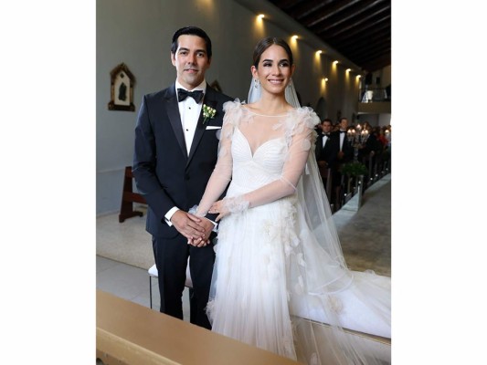 La boda religiosa de Adriana Corrales y Xavier Lacayo