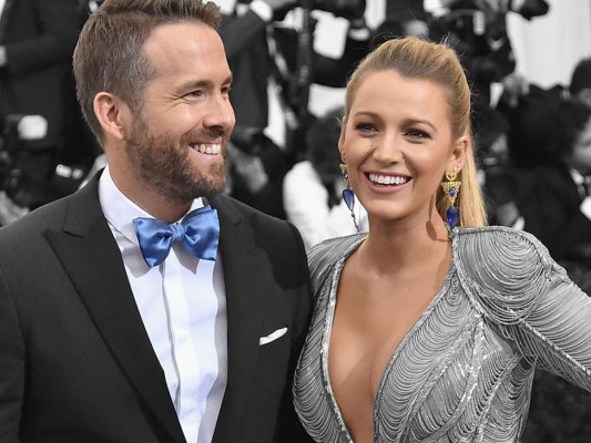 Ryan Reynolds y Blake Lively<br/>A penas este lunes, trascendió que el actor Ryan Reynolds, así como su esposa, la modelo y actriz Blake Lively, donaron un millón de dólares a los bancos de alimentos Feeding America y Food Blanks Canadá