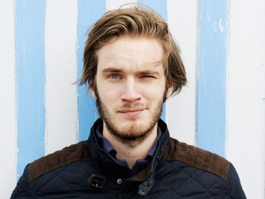 9. Felix Kjellberg (Pewdiepie).