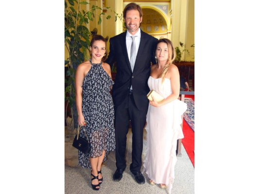 Boda Religiosa de Carlos Moreira y Sabrina Mahchi