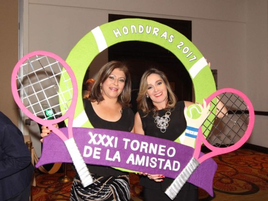 Un éxito el Torneo de tenis de la Amistad 2017