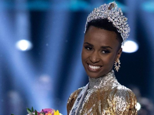 'Crecí en un mundo en el que una mujer que luce como yo, con mi tipo de piel y tipo de cabello, nunca fue considerada hermosa. Creo que es momento de que eso termine', dijo la ganadora.