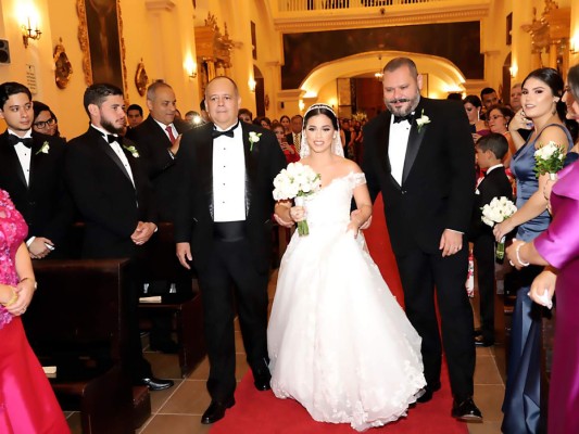 La boda de Natalie Cooper y Rodrigo Marenco  