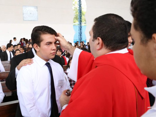 Confirmación en Macris School