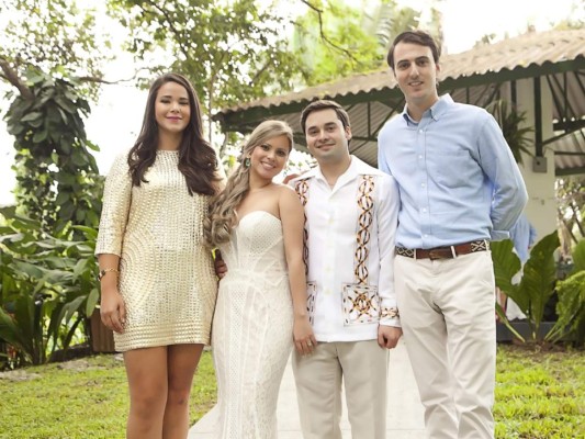 Konan Morales y Rossie Umaña se casan  