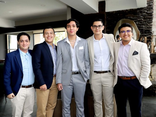 Alejandro Chávez, Samuel Reyes, Julián Hernández, José Leonardo Ramírez y Gianpaul Guintanilla