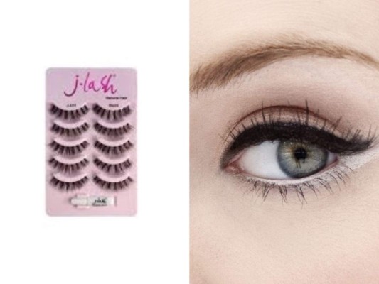 Escorpio. Enigmática y hasta cierto punto reservada, este tipo de mujer nunca pierde la simpatía y sabe lo que quiere. En cuanto a su beauty book vamos a recomendar, la profundidad en su mirada. Un par de pestañas postizas o extensiones le daran ese toque mágico. JLash Eyelashes, son las aconsejadas, estas pestañas falsas son un boom para acentuar unos ojos sexys y llenos de misterio