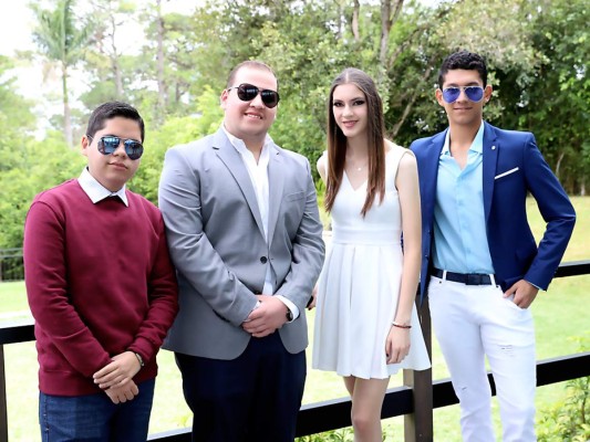 Moisés Salinas, Leonardo García, Paola Caminals y Daniel Montoya
