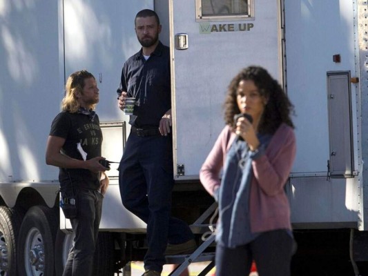 Algunas fuentes confirman que las fotos fueron tomadas fuera con contexto. Los representantes de Alisha afirmaron que no hay nada entre ellos.
