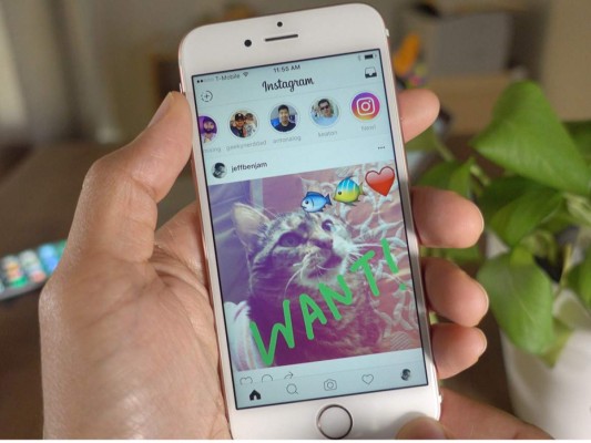 Instagram presenta su función videos en vivo