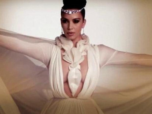 Polémica por portada árabe de Kim Kardashian
