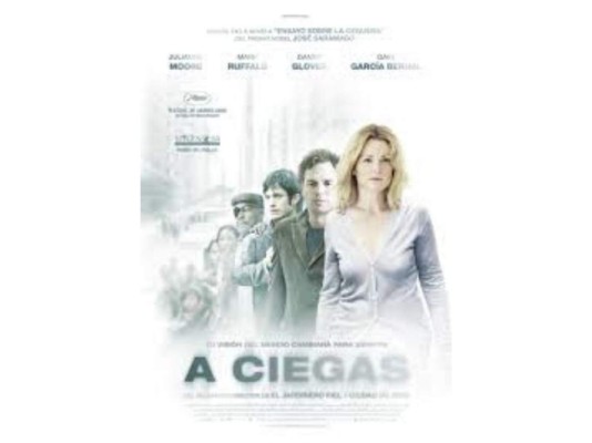 A ciegas<br/><br/> Cuando una epidemia de una enfermedad conocida como la ''enfermedad blanca'' aparece en su ciudad, la esposa de un médico es una de las pocas personas que no queda ciega. Enviada a un asilo del Gobierno junto con su ahora ciego marido, observa cómo la civilización misma está en peligro, por lo que abandona el asilo para dirigir a un pequeño grupo de rebeldes que luchan por la libertad.<br/>