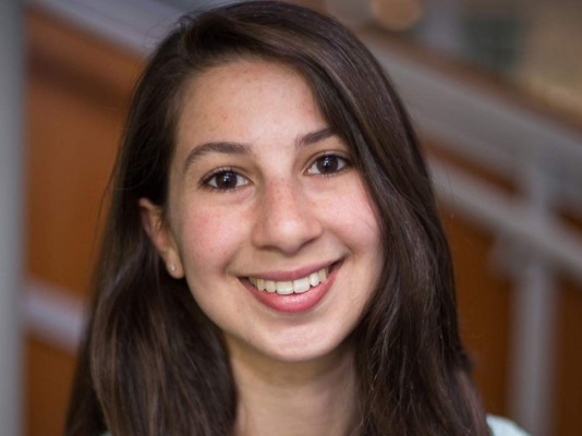 Katie Bouman, la científica detrás de la primera fotografía de un agujero negro