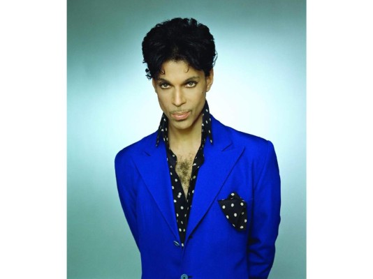 Prince trabajó más de 154 horas seguidas antes de su muerte. El cantante estuvo trabajando seis días seguidos sin descanso en su finca de Pasley Park, donde fue encontrado muerto dentro de un ascensor de su casa.